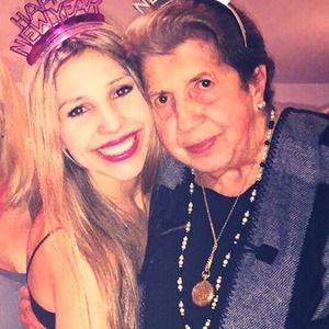 Meet your Posher, Alejandra